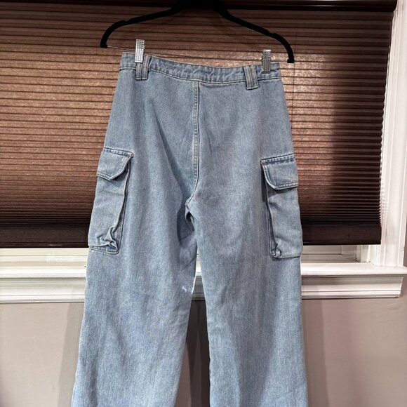 Pretty Little Thing Petite US SZ: 6 Blue Denim Cargo pants - Picture 6 of 13